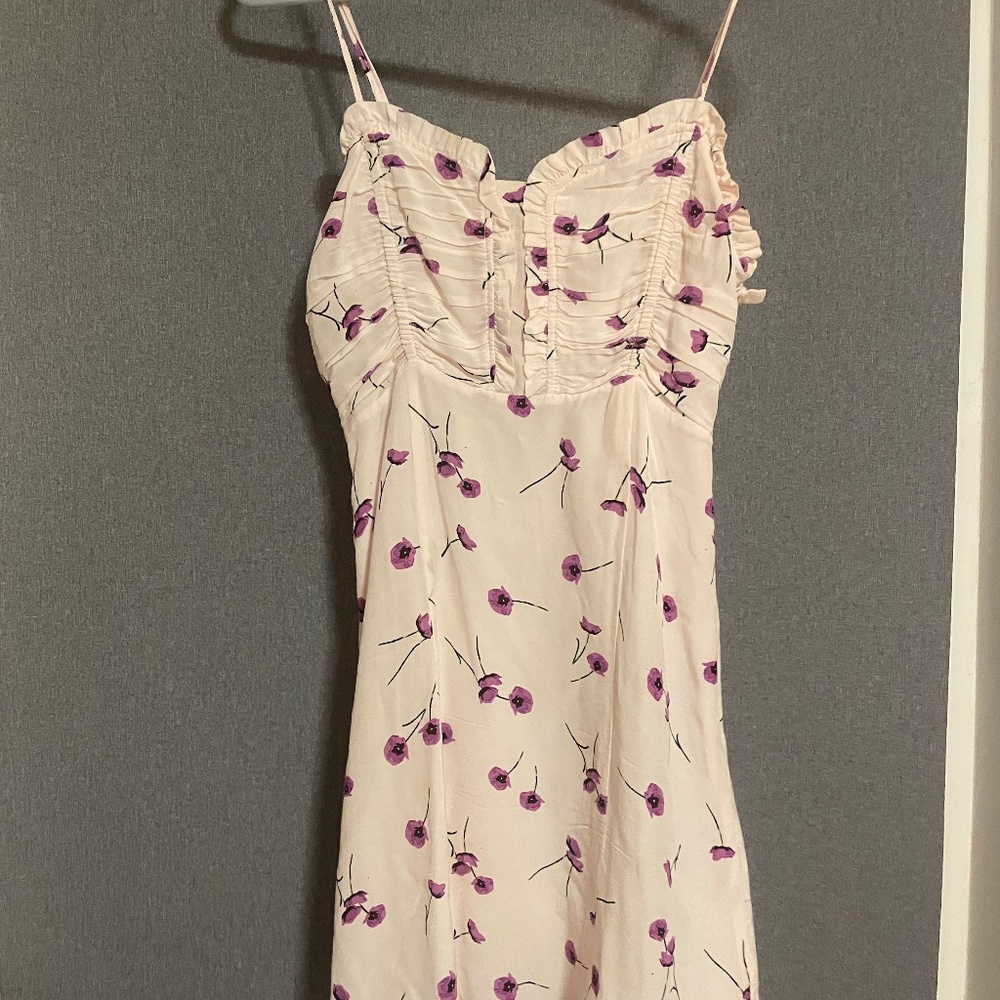 ASTR The Label lavender dress with flowers